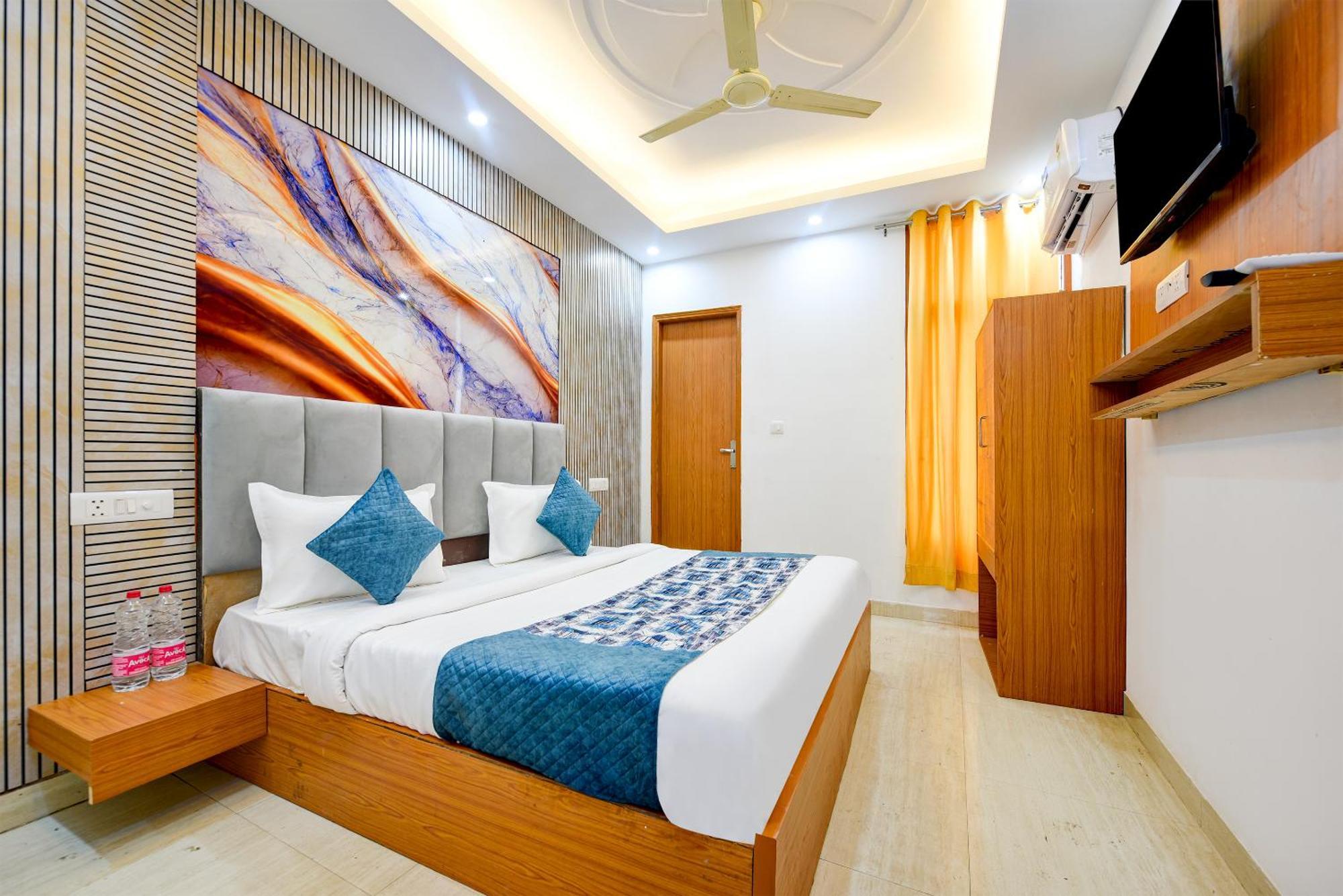 Airport Hotel Kiara - New Delhi Airport Екстер'єр фото