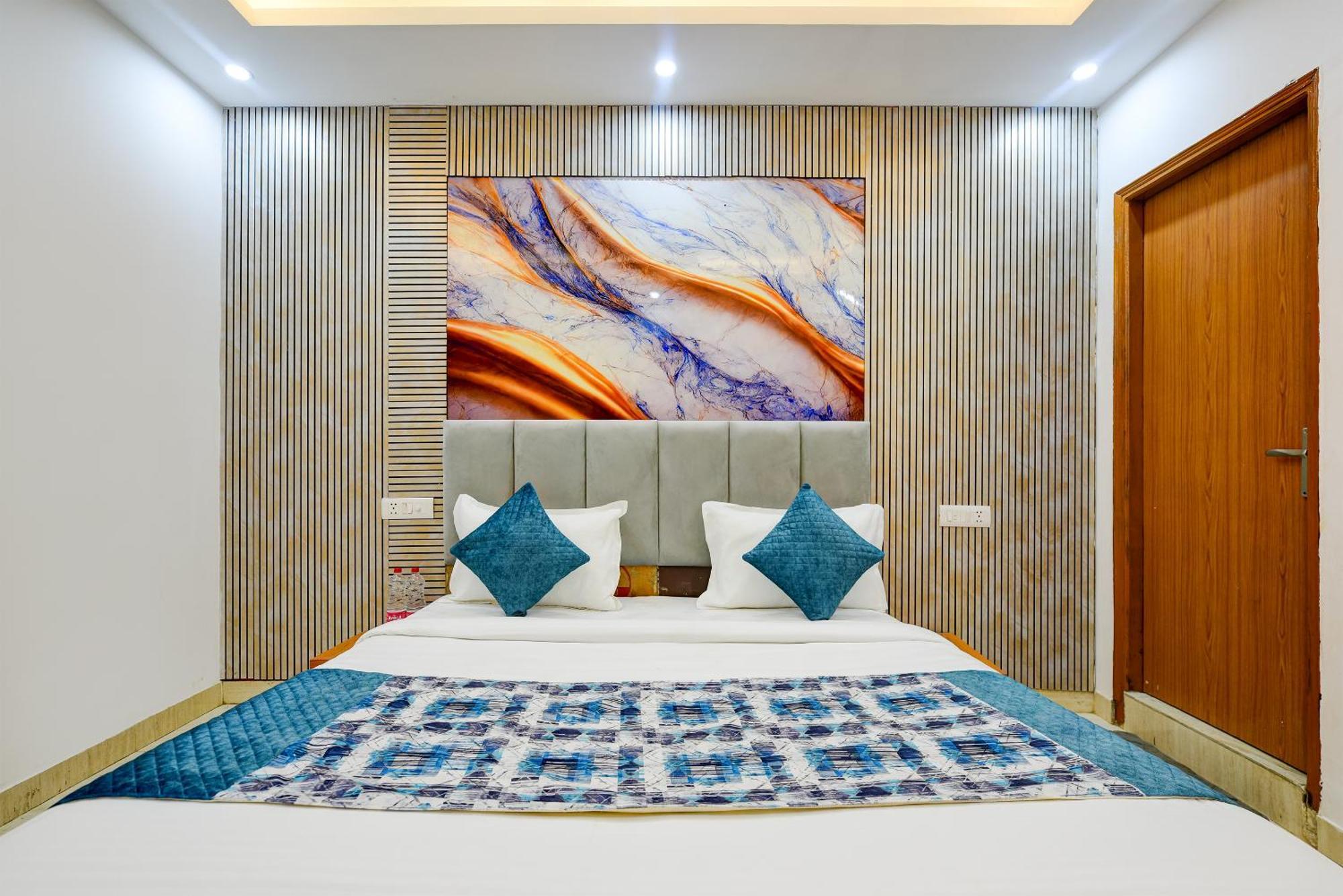 Airport Hotel Kiara - New Delhi Airport Екстер'єр фото